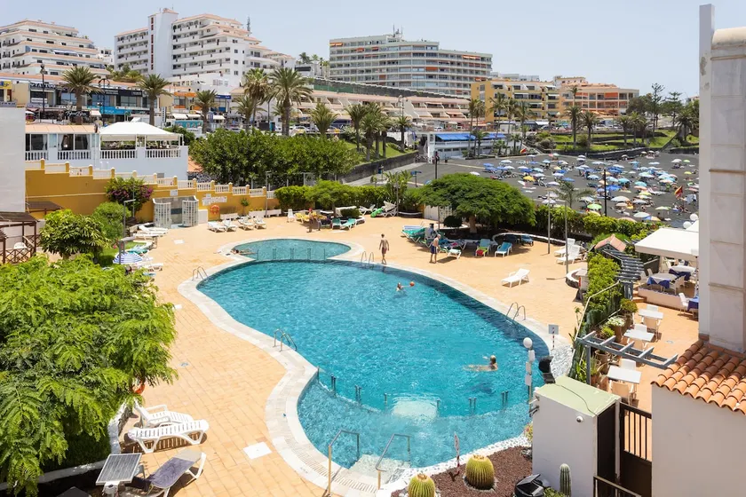 Home2Book Seafront of La Arena Beach Apt, Pool - Image 1