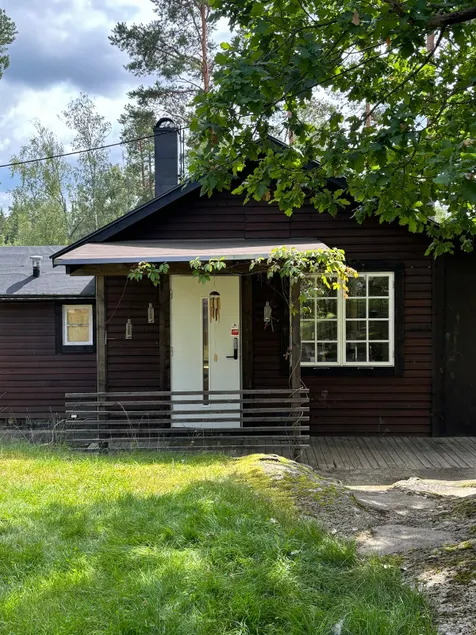 Forest lodge Stockholm - Image 1