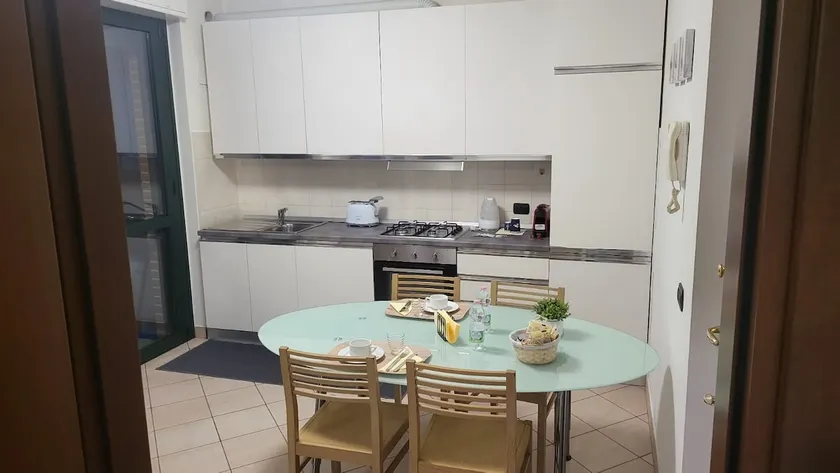 APT. 27- [Private Parking] Cozy Studio - Image 1