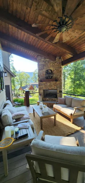 Luxury I Hot Tub I Mountain Views - Image 1