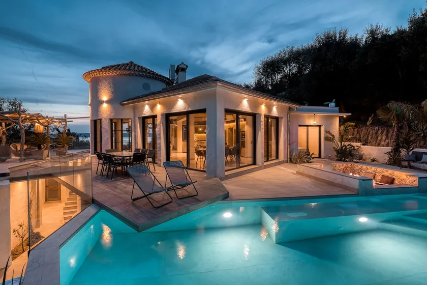 Air-conditioned Villa135 sea view heated pool - Image 1