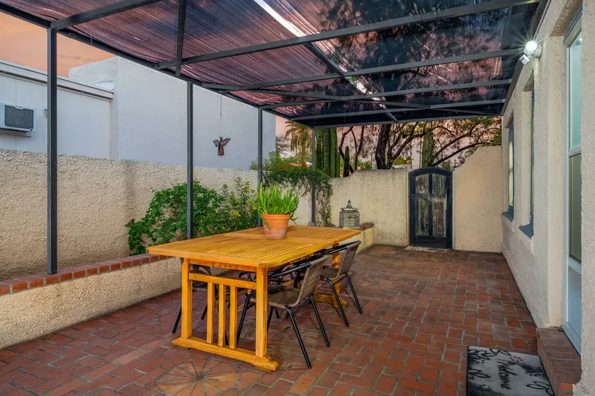 Charming Sam Hughes 1 BR 1 BA Outdoor Dining - Image 1