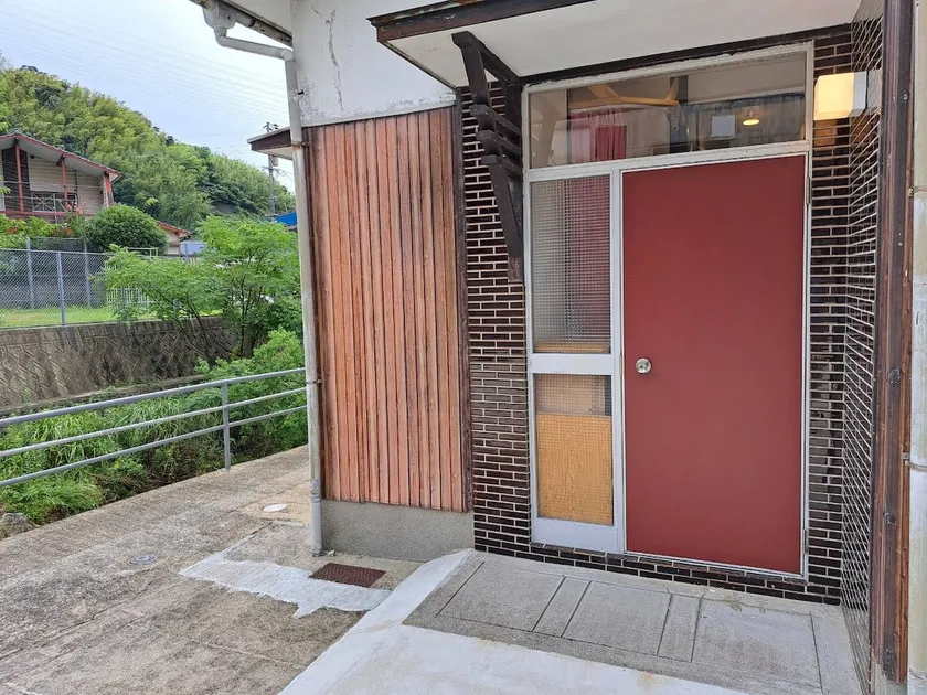 Entire house rental. Free private parking is available 1 minute walk to the accommodation. Tokitsu-cho is a town with good access to Nagasaki City. - Image 1