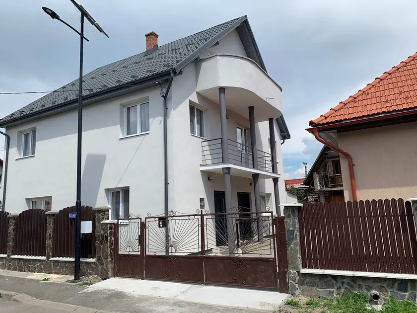 Casa Crisan - Image 1