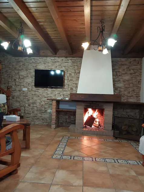Entire house 2 - 4 people 6 km from Cangas de Onis - Image 1