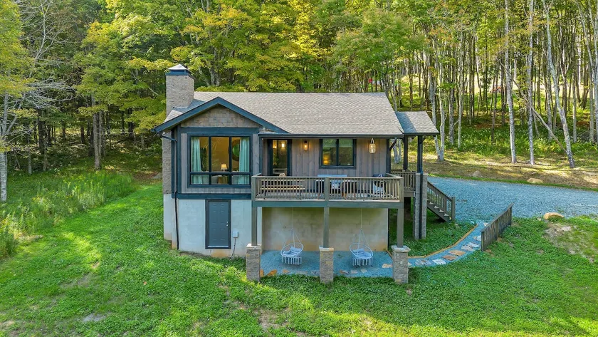 Mountain Cabin Oasis w/ HotTub & FirePit - Image 1
