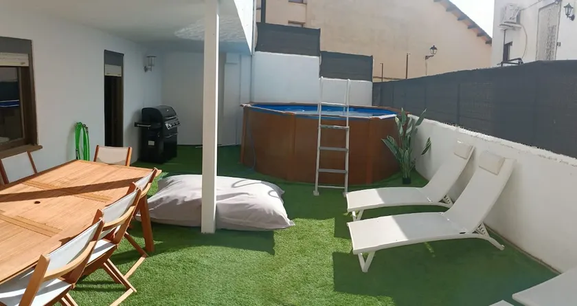 VillaHomes - Image 1