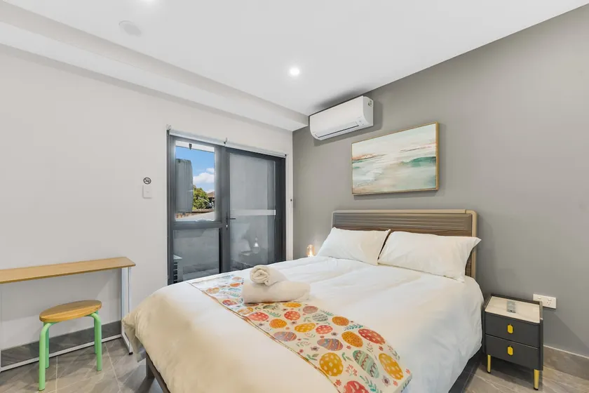 Private Studio near station - Image 1