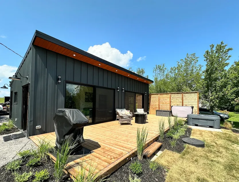 Reid's Cove Retreat - Image 1