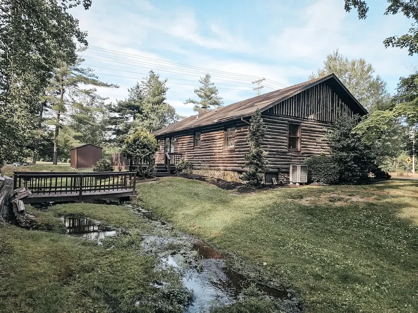 Peaceful Creekside Cabin w/ Mtn Views & Fire Pit - Image 1