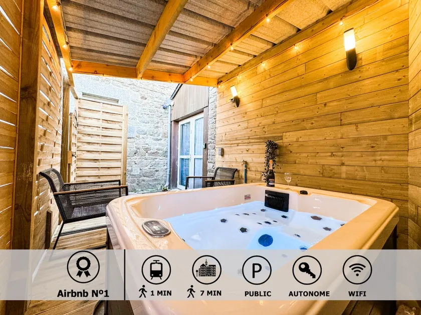 Romantic Suite -Private JACUZZi 37°_Train_Terrace - Image 1
