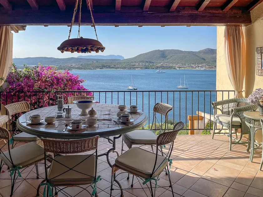 Ladunia 14 | September Deal - Panoramic Terrace - Image 1