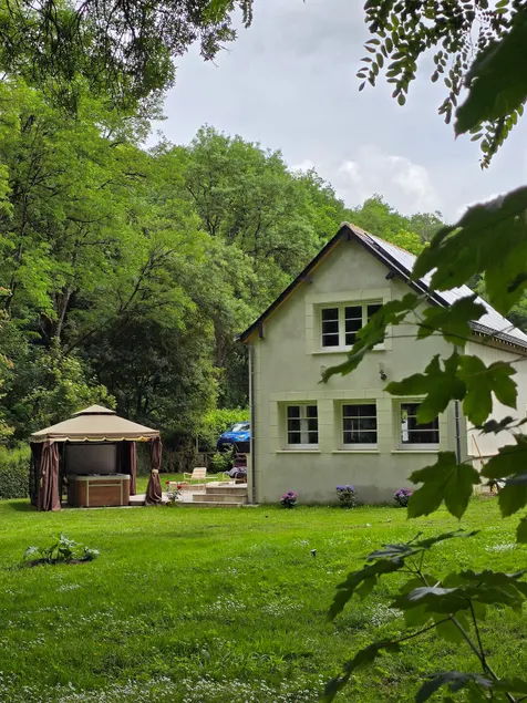 Villa Trianon Gîte 5 étoiles avec spa privé forêt Villandry - Image 1