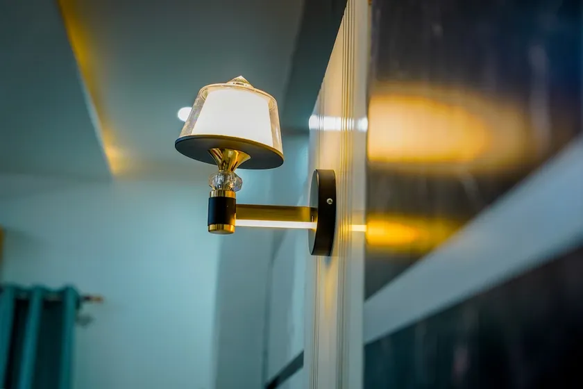 Cozy 2BHK: Privacy, Central Kashi, Safe&Secure - Image 1
