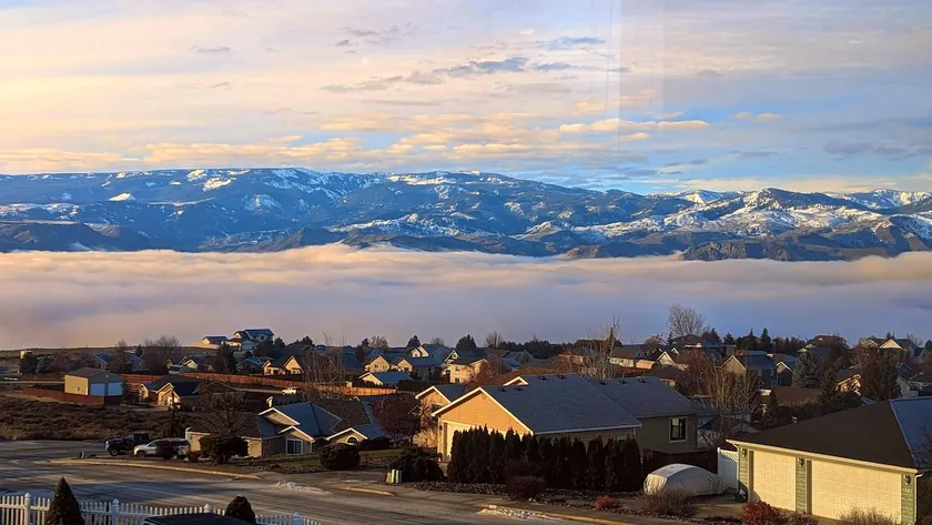 Serene Retreat for Adults, Fun for Kids* - Image 1