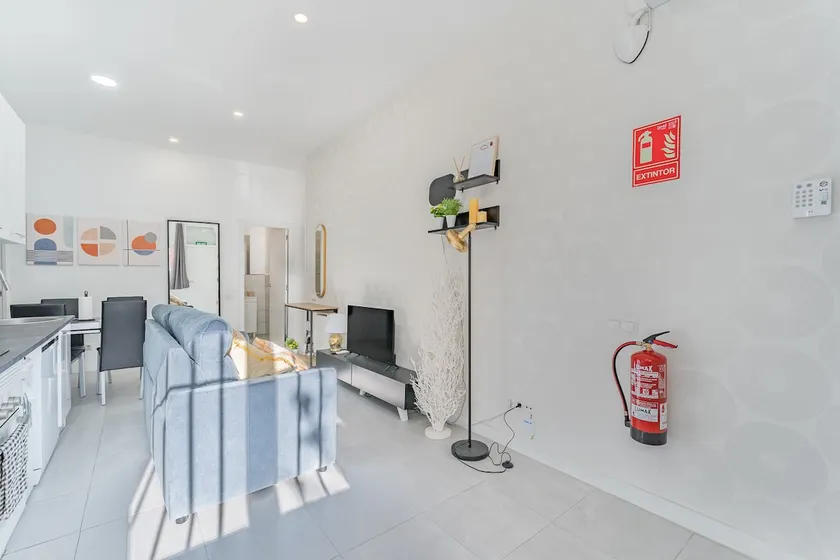 Spacious apartment in Vicálvaro - Image 1