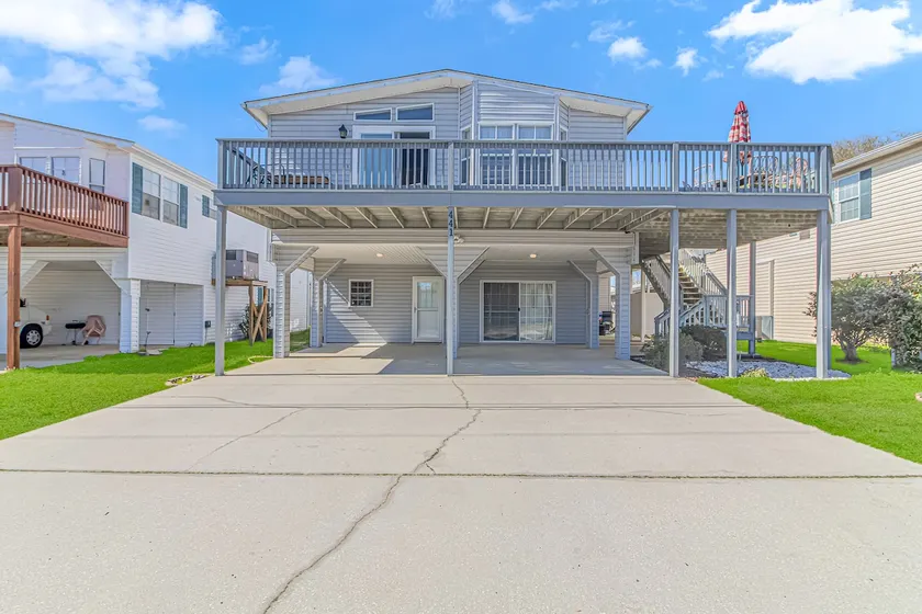 Surfside Beach Pier House Upper Level - Image 1