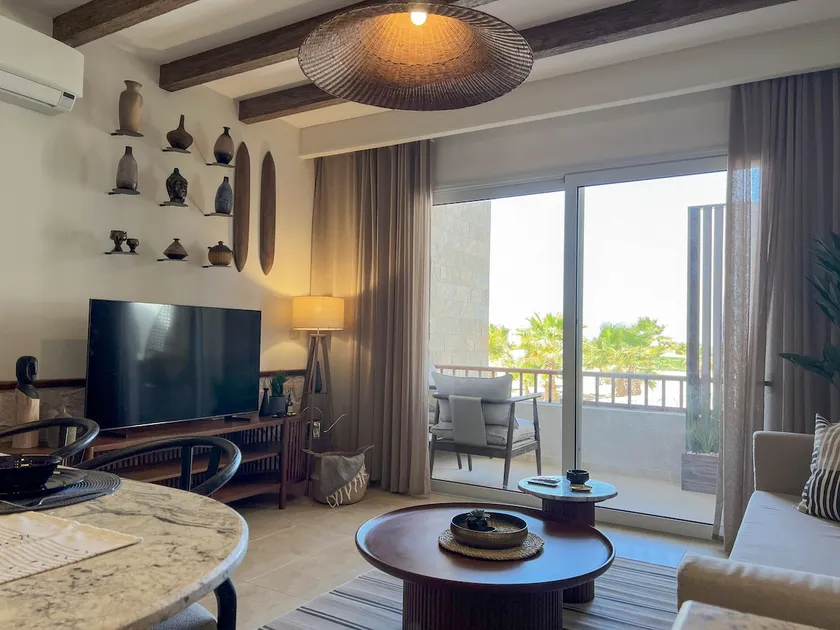 Wooden House | 1BR Sea & Golf View | Soma Bay - Image 1