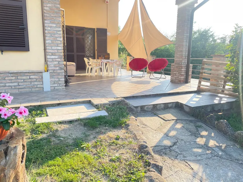 Portion of a detached villa - Casa Gatti - Image 1