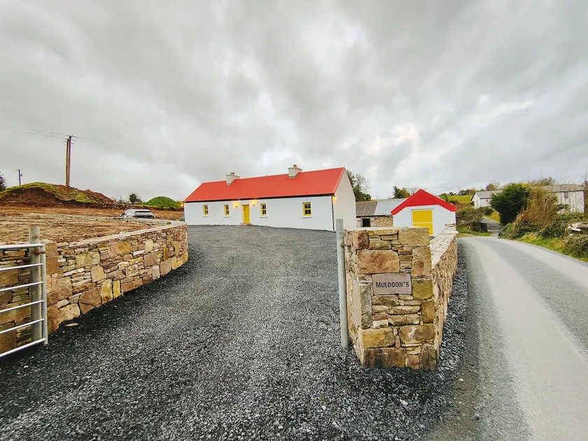 ”Muldoons Cottage” Westport - Image 1