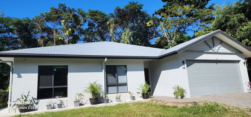 Modernistic 2bedroom house close to city, airport. - Image 1