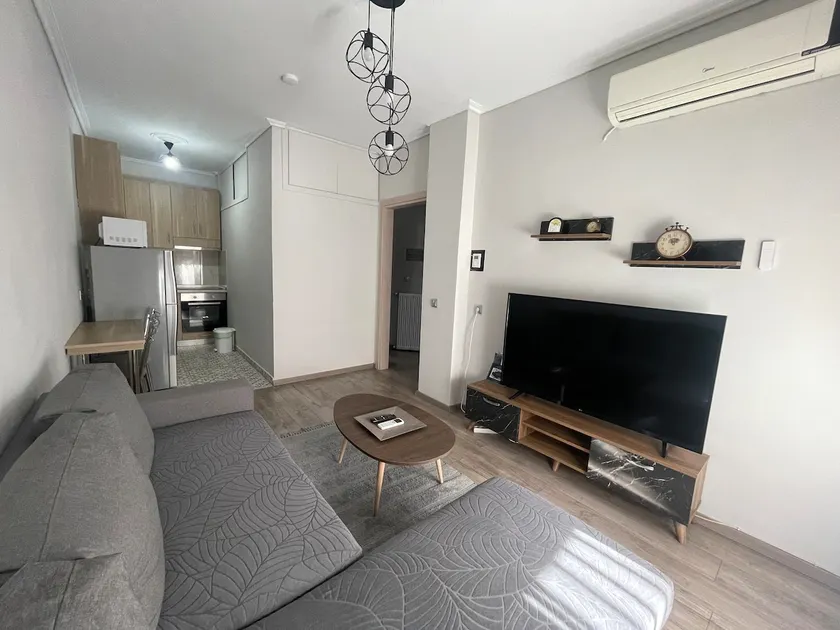 Elena's Apartment - Image 1