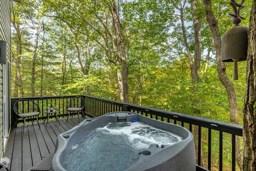 The Nest · Soaking Tub & Views · Stay with Branch - Image 1