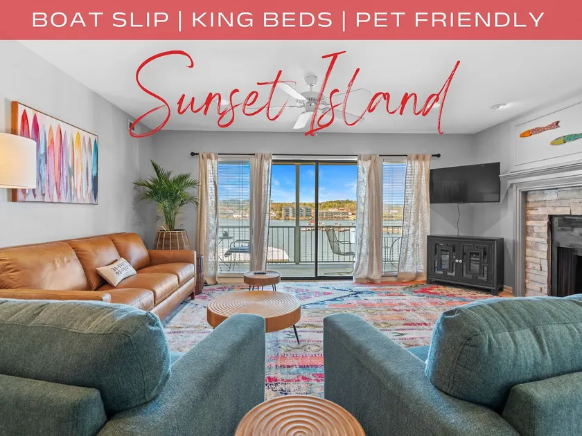 On Lake Hamilton w/ Pool, Boat Slip & King Beds! - Image 1