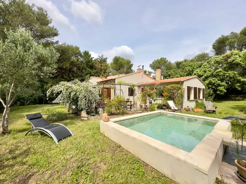 160 m² character house - Image 1