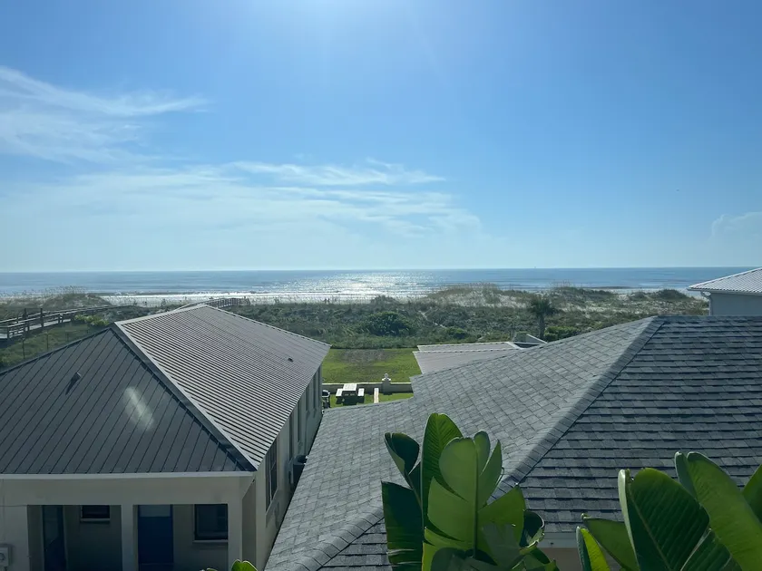 Direct Ocean & Beach View Home - Image 1