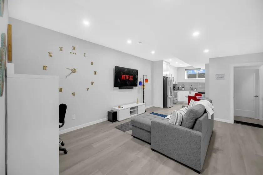 Modern & Spacious Guest Suite - Image 1
