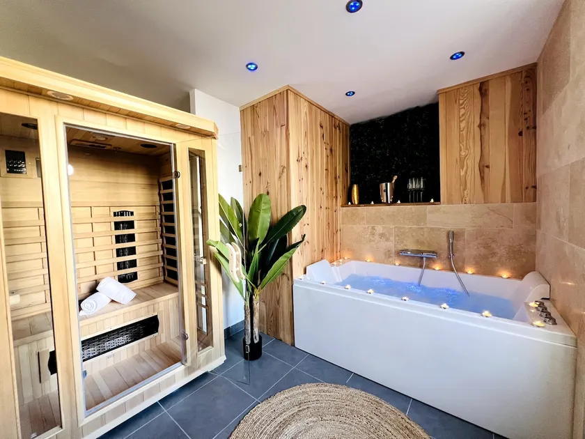 7 Inkermann - Love Room Spa & Sauna - Charpennes - Image 1