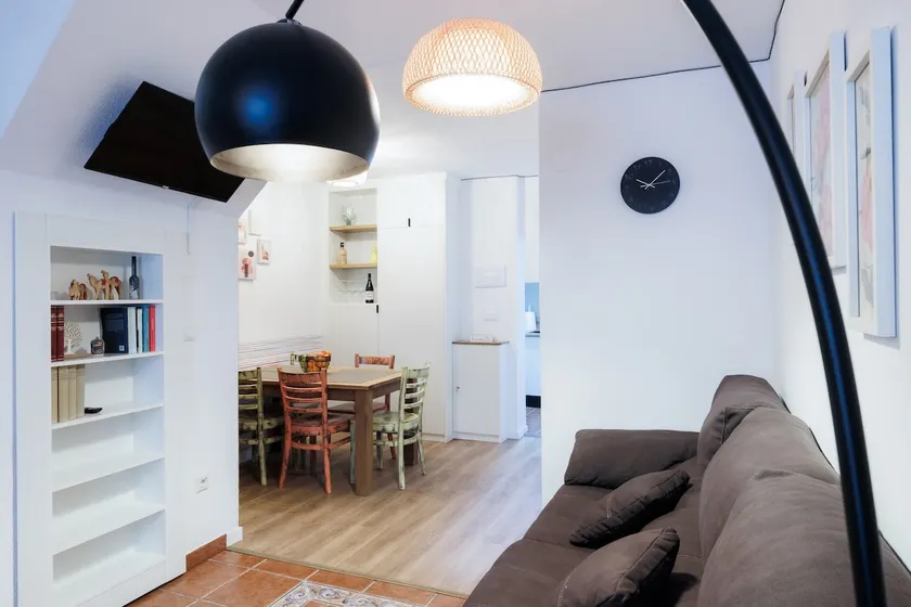 Independent house with ciminy AT 2 llaves - Image 1