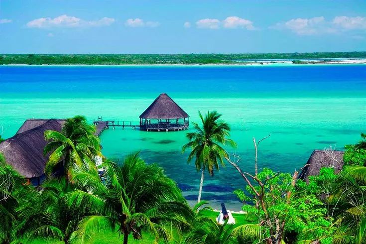Mexican-style house in the center, right by the lagoon - Image 1