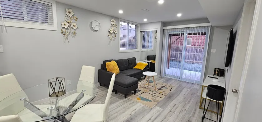 Entire Rental Unit- Close to Woodstock Hospital - Image 1