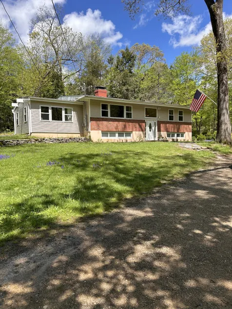 3 Bed 1.5 Bath 1 mile to UConn - Image 1