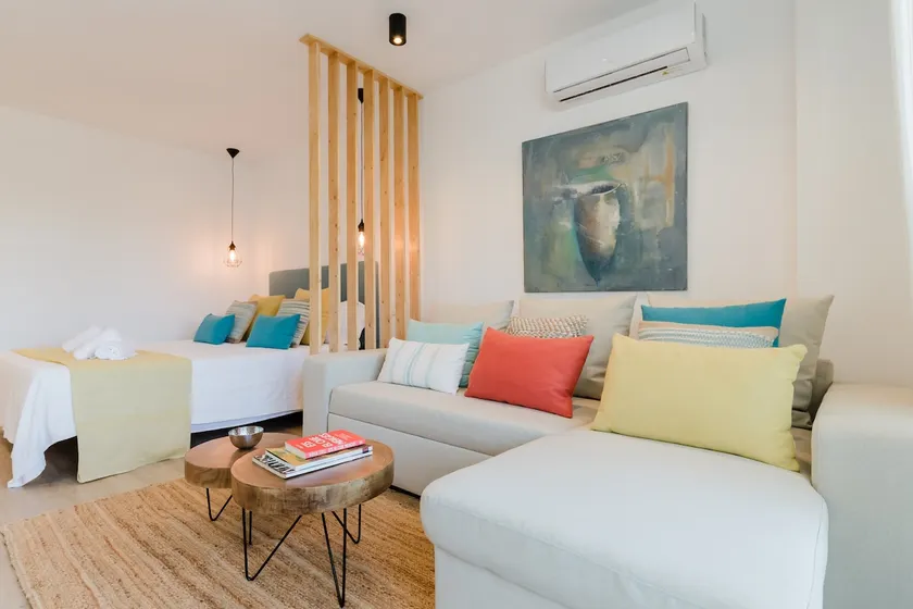 2025 Refurnished: Nice studio near the beach - Image 1