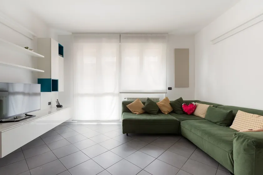 [Niguarda] - Large and Modern Three-Room Apartment - Image 1