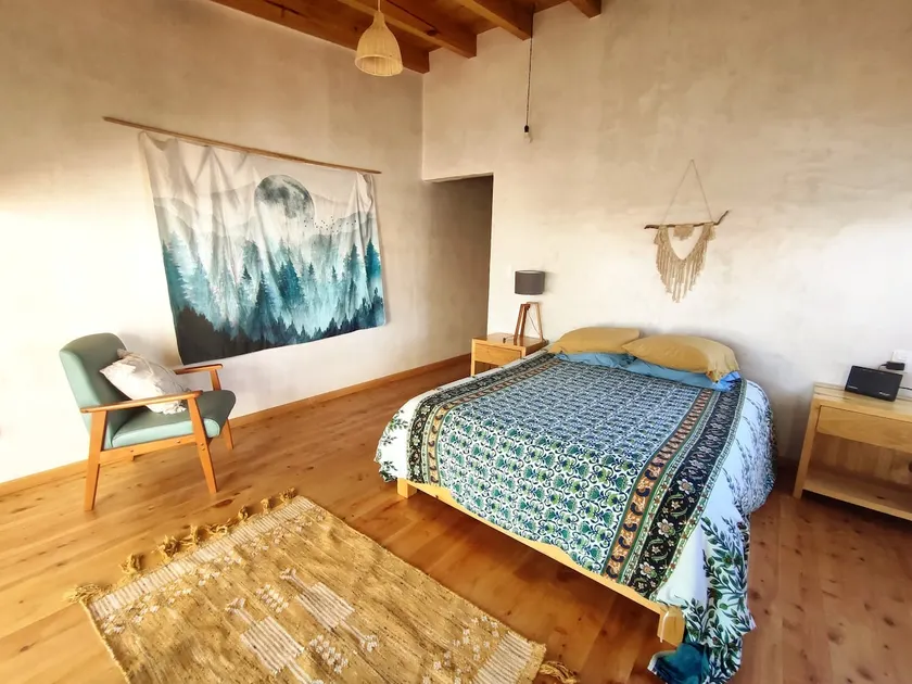 hummingbird house: bright, central and quiet - Image 1