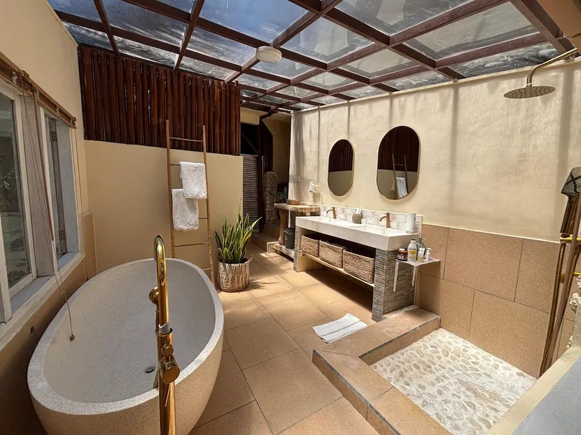 Luxury Villa Diamond by Gading Tree House - Image 1