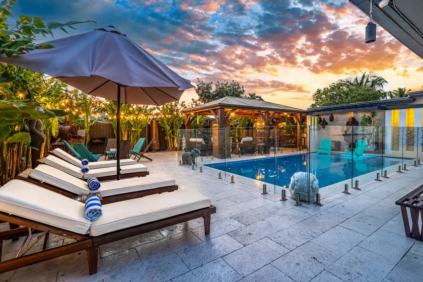 Bamboo Bliss 4BR 4BA Private Home with Heated Pool - Image 1