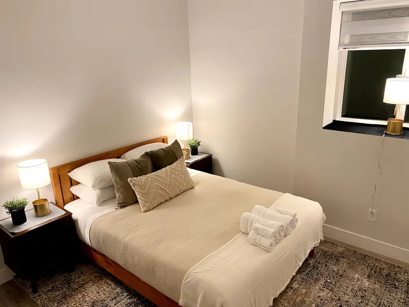 Stylish | Central | Spectacular View - Image 1