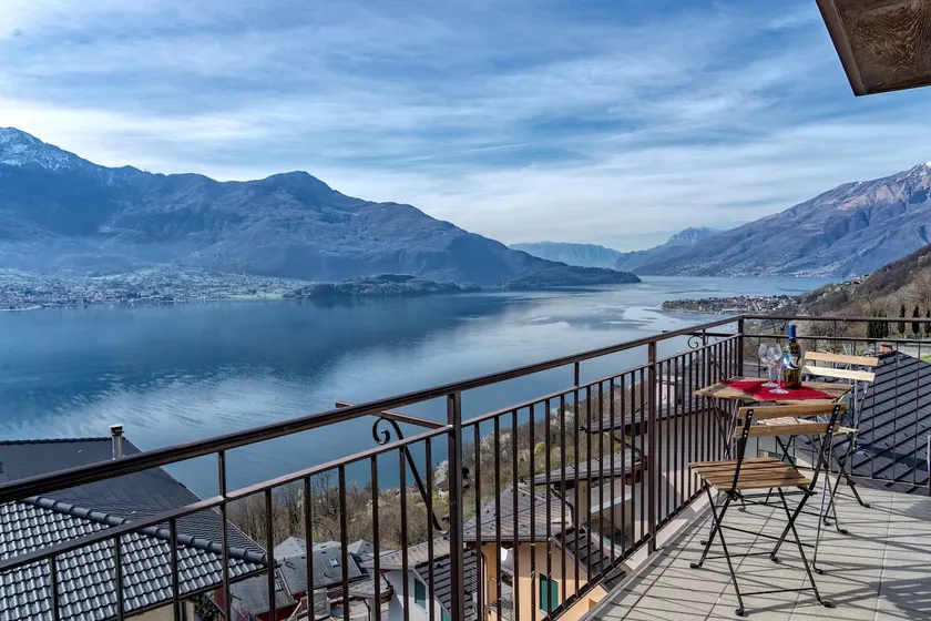 Amazing Terrace on Como Lake - Image 1