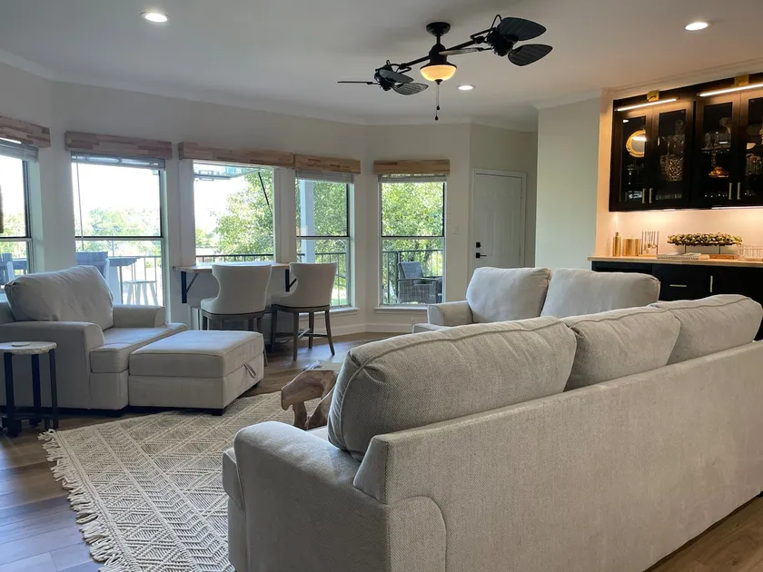 Steps to Lake Texoma & Tanglewood -Access Included - Image 1