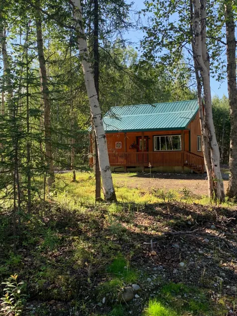 Trail House Talkeetna! - Image 1