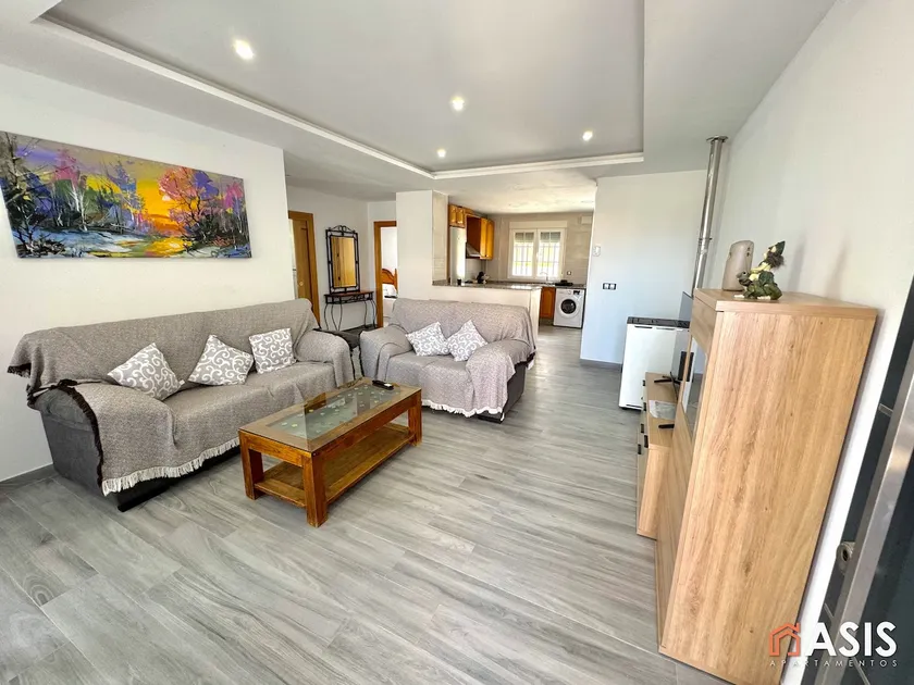 Asis B Apartments - Image 1