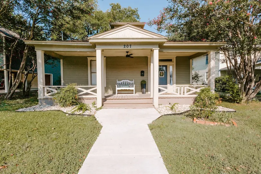 The House on Pleasant Street - Image 1