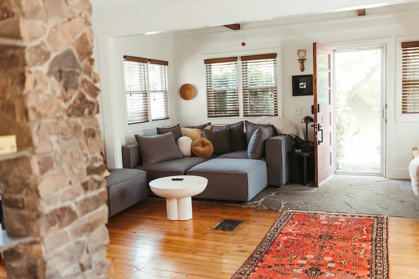 Coolest Fairport Village House! - Image 1