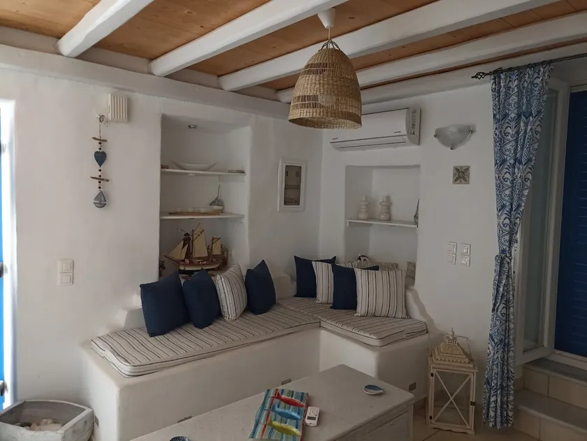Zanneta's House - Image 1