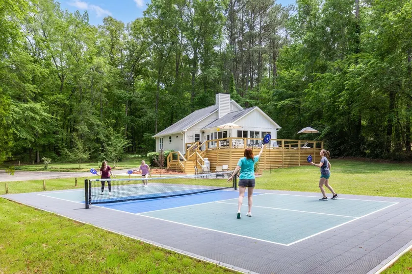 Lakefront House w/ Dock, Pickleball, & Firepit - Image 1